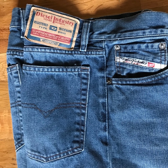 DIESEL Other - DIESEL Italy Men’s Jeans 33” W